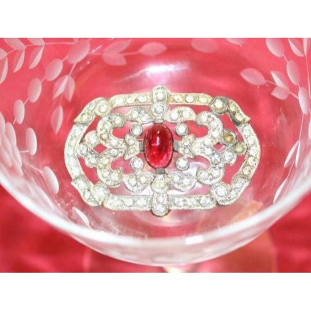 Vtg White Red Rhinestone Silver Color Brooch Collectible Jewelry Decorative Pin